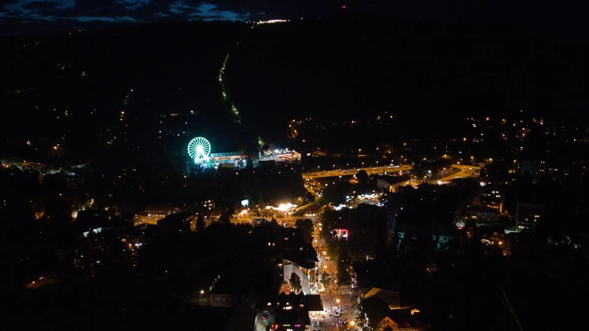 Dom Wolnostojacy Przy Krupowkach Z Duzym Tarasem, Ogrodem I Kominkiem! Zakopane